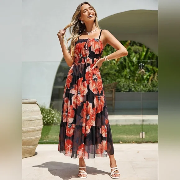 Floral Maxi Dress in Red and Black - Picture 3 of 6